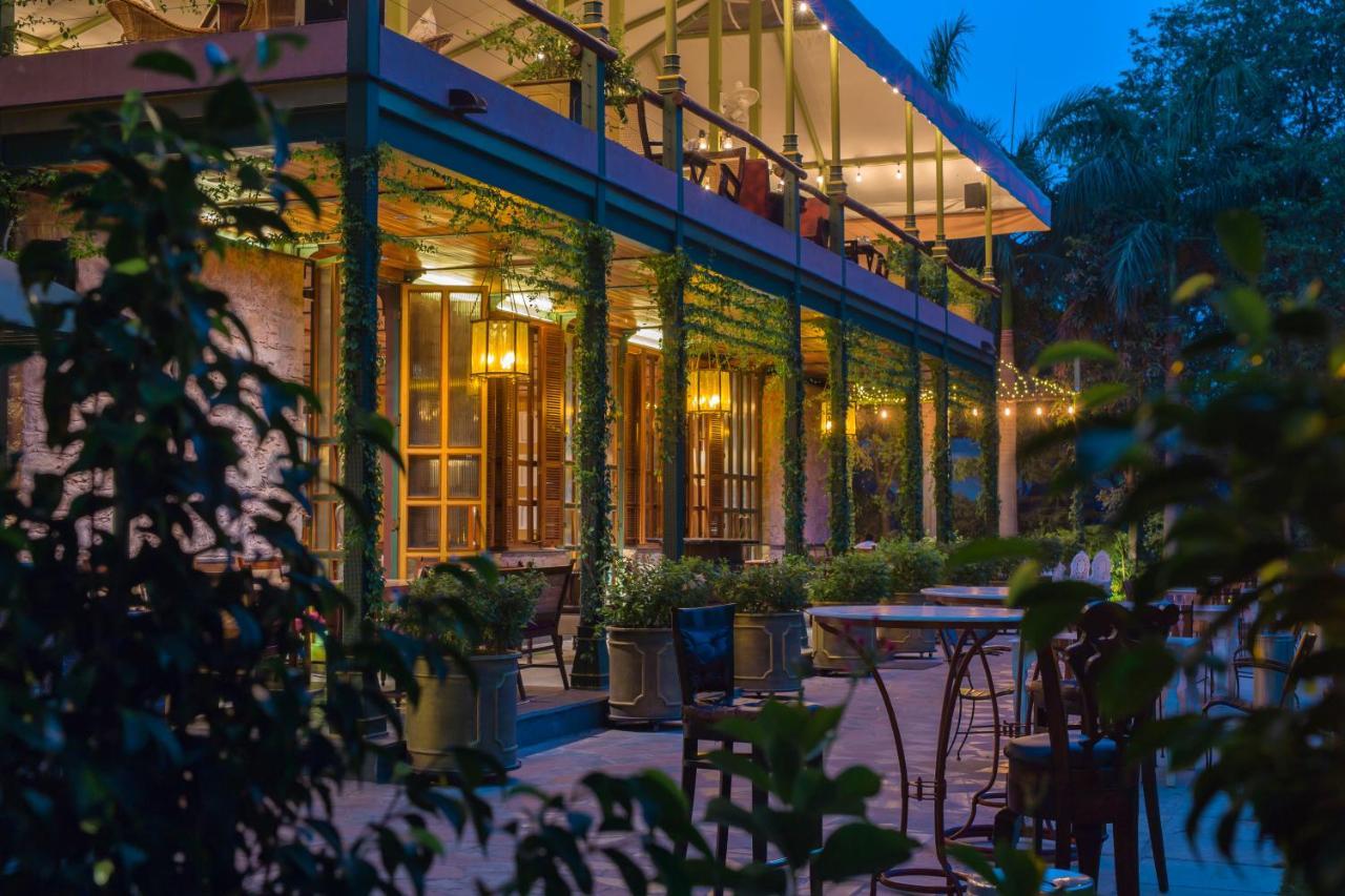 Hotel Narain Niwas Palace Джайпур Екстериор снимка