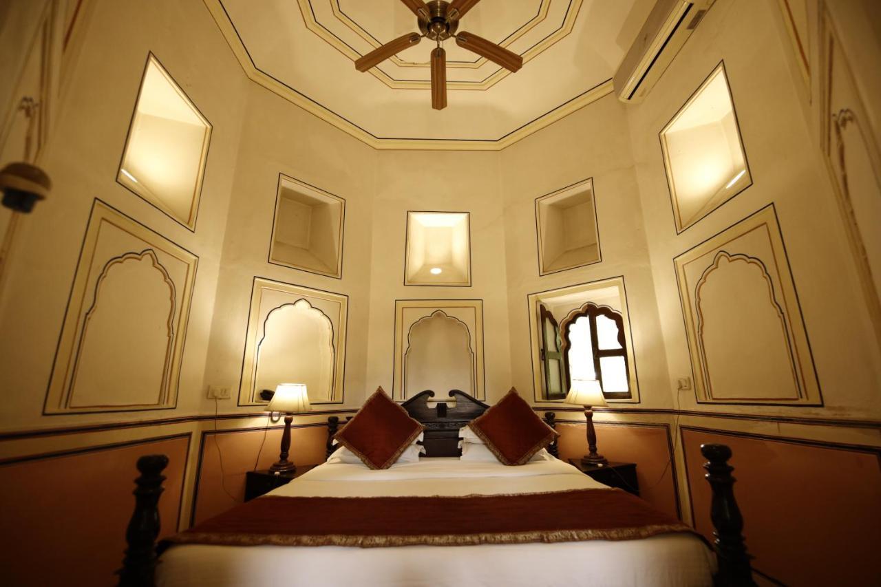 Hotel Narain Niwas Palace Джайпур Екстериор снимка