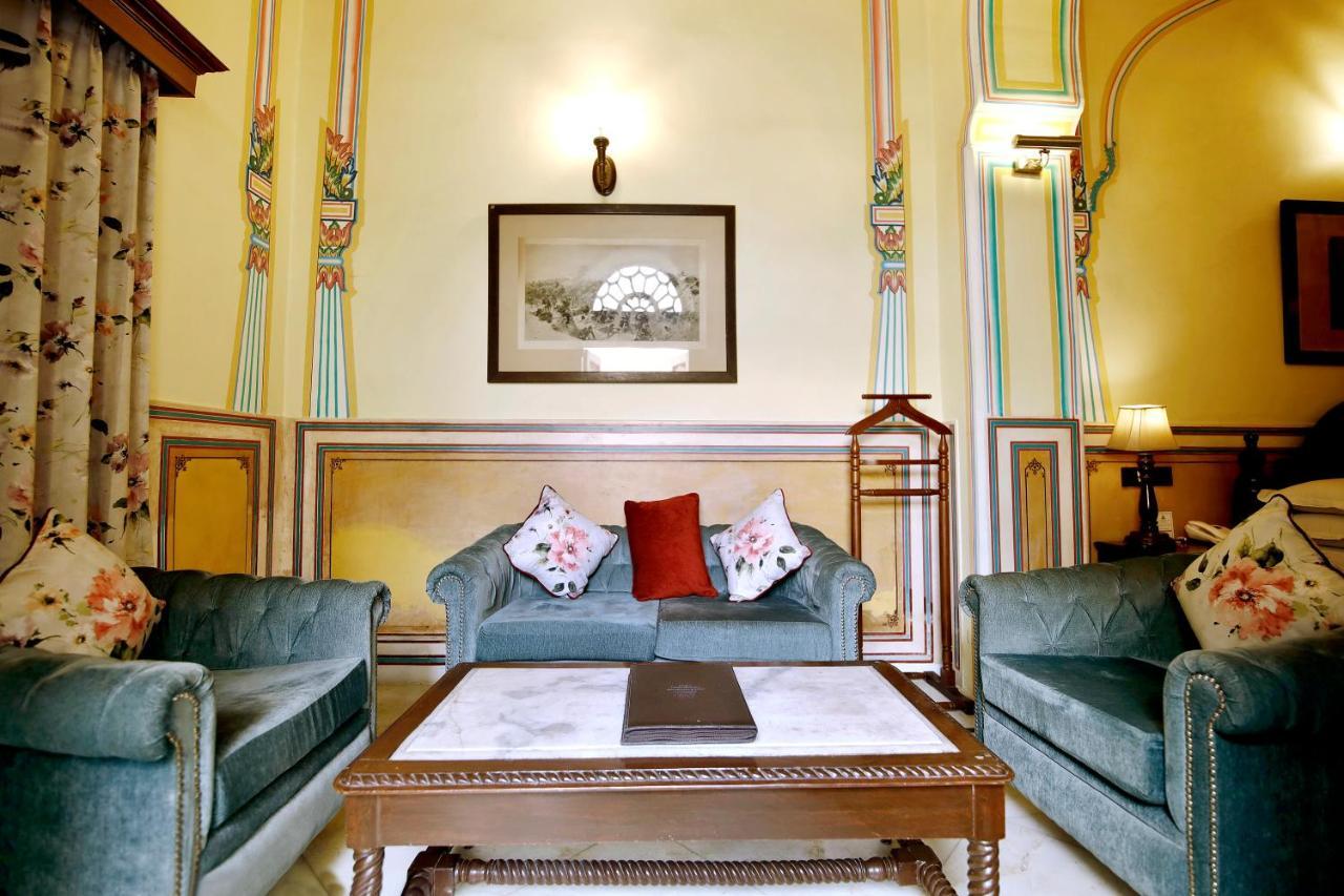 Hotel Narain Niwas Palace Джайпур Екстериор снимка