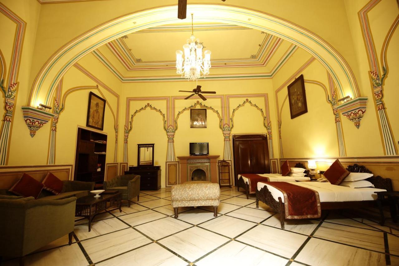 Hotel Narain Niwas Palace Джайпур Екстериор снимка
