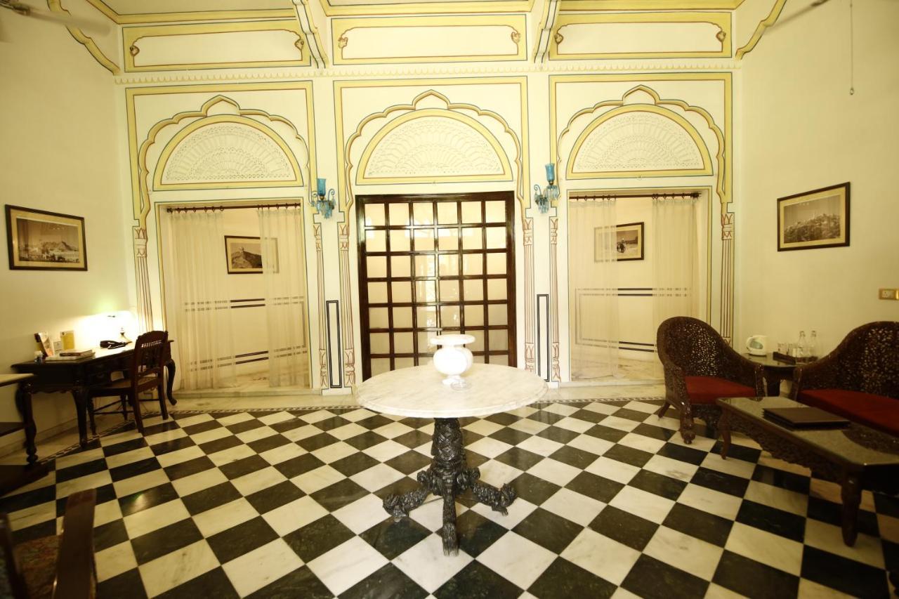 Hotel Narain Niwas Palace Джайпур Екстериор снимка