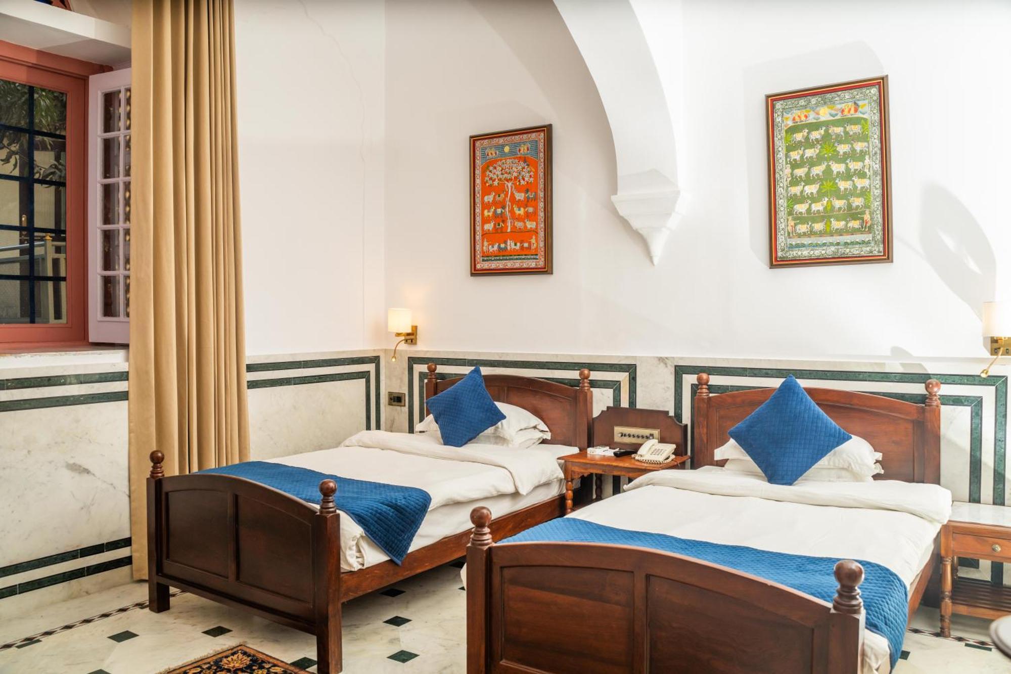 Hotel Narain Niwas Palace Джайпур Екстериор снимка